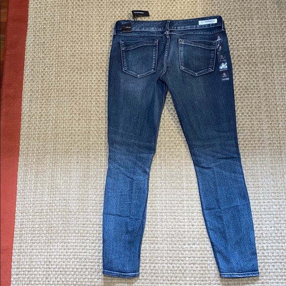 NWT Women’s Size 8 Jean Legging from Express. - Picture 3 of 7
